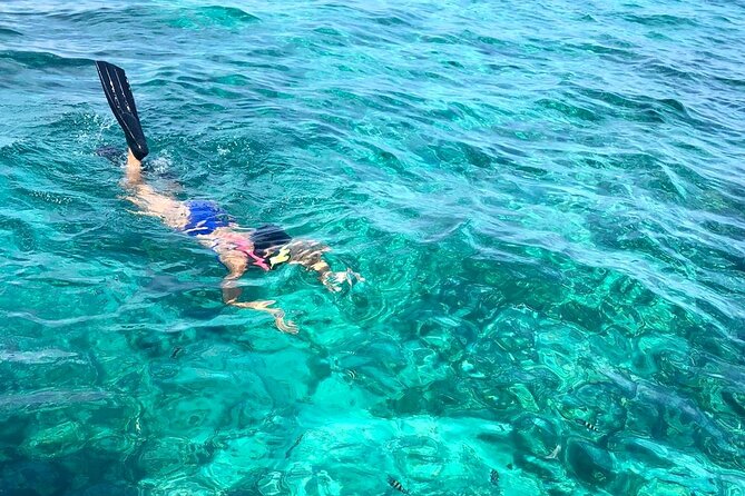 Private Snorkeling or Fishing in Nassau - 55ft Cocorijo - The price and who gets good value