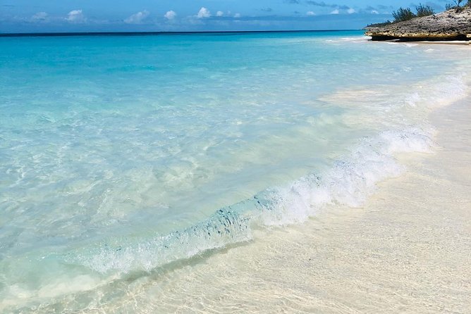 Private Snorkeling or Fishing in Nassau - 55ft Cocorijo - Choosing two activities for a four-hour charter