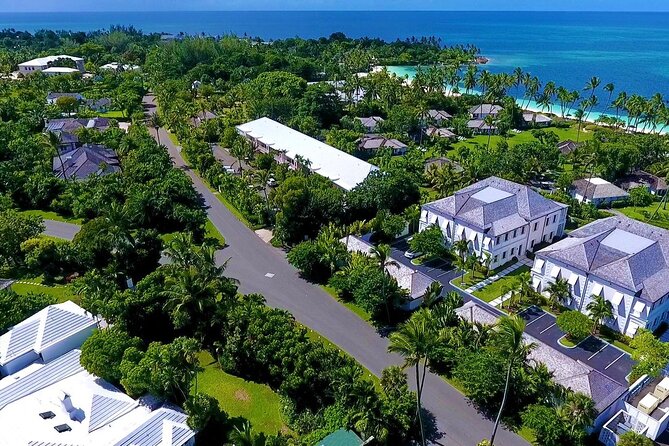 Round Trip Private Airport To Hotel Transfer in Nassau - The airport pickup issue you should understand