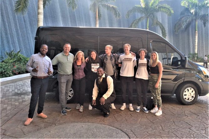Small Group/ Family Private Roundtrip Airport Shuttle - The return transfer needs extra attention