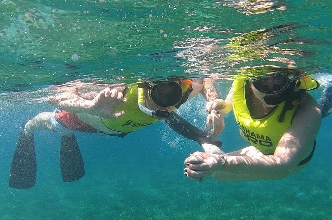Small-Group Snorkeling Experience at Sea Garden - The crew and the small-boat feel
