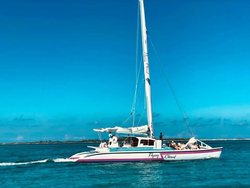 Sunset Cruise In Paradise - Drinks, Music, and the Social Side of the Trip