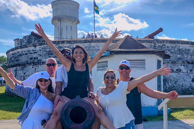 Top Tier Island Historical and Landmark Nassau Bahamas Tour - Parish makes the difference
