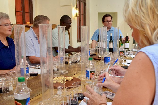 Wine Maker Class at Bahama Barrels - What happens during the tasting